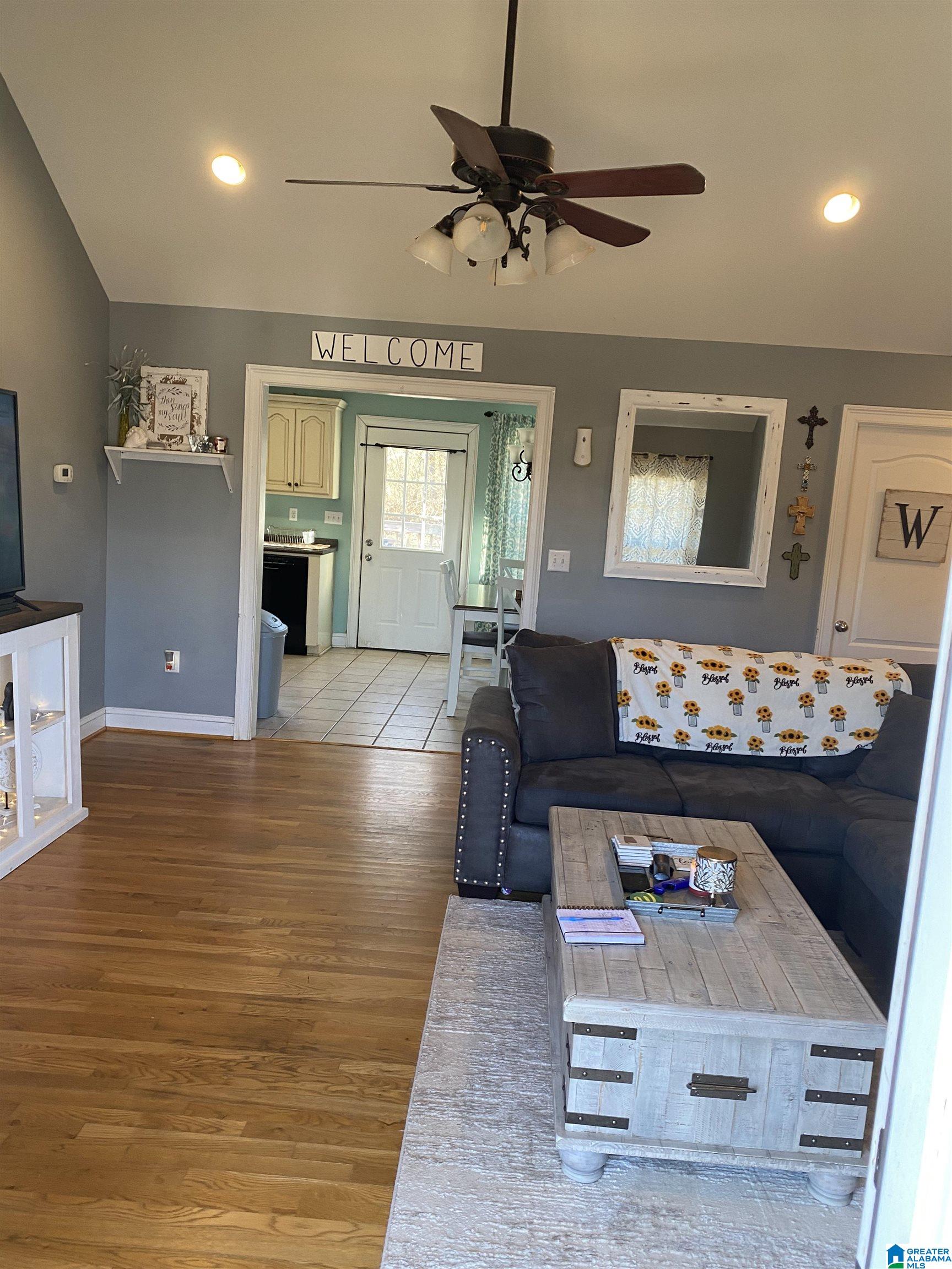 402 Indian Hills Road Hayden, AL 35079 - Photo 2 of 10