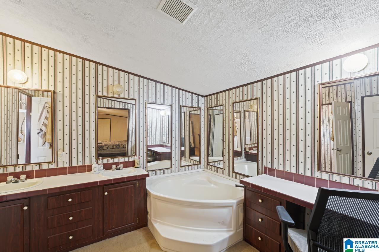 1821 Country Club Road Jasper, AL 35503 - Photo 18 of 23