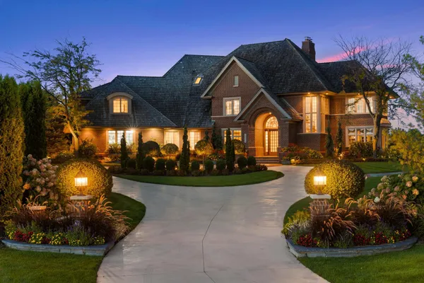 $2,950,000 | 18313 Nicklaus Way, Eden Prairie, MN 55347