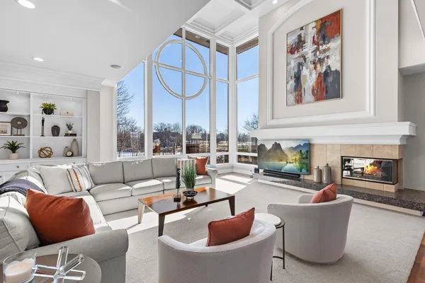 $2,950,000 | 18313 Nicklaus Way, Eden Prairie, MN 55347