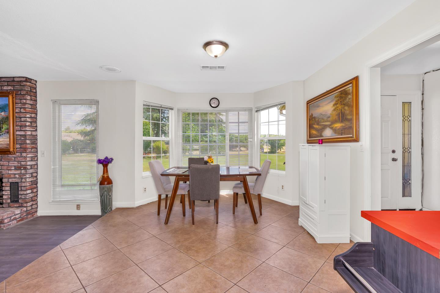 2965 Dunn Road Merced, CA 95340 - Photo 26 of 68 a dining room with furniture and a large window