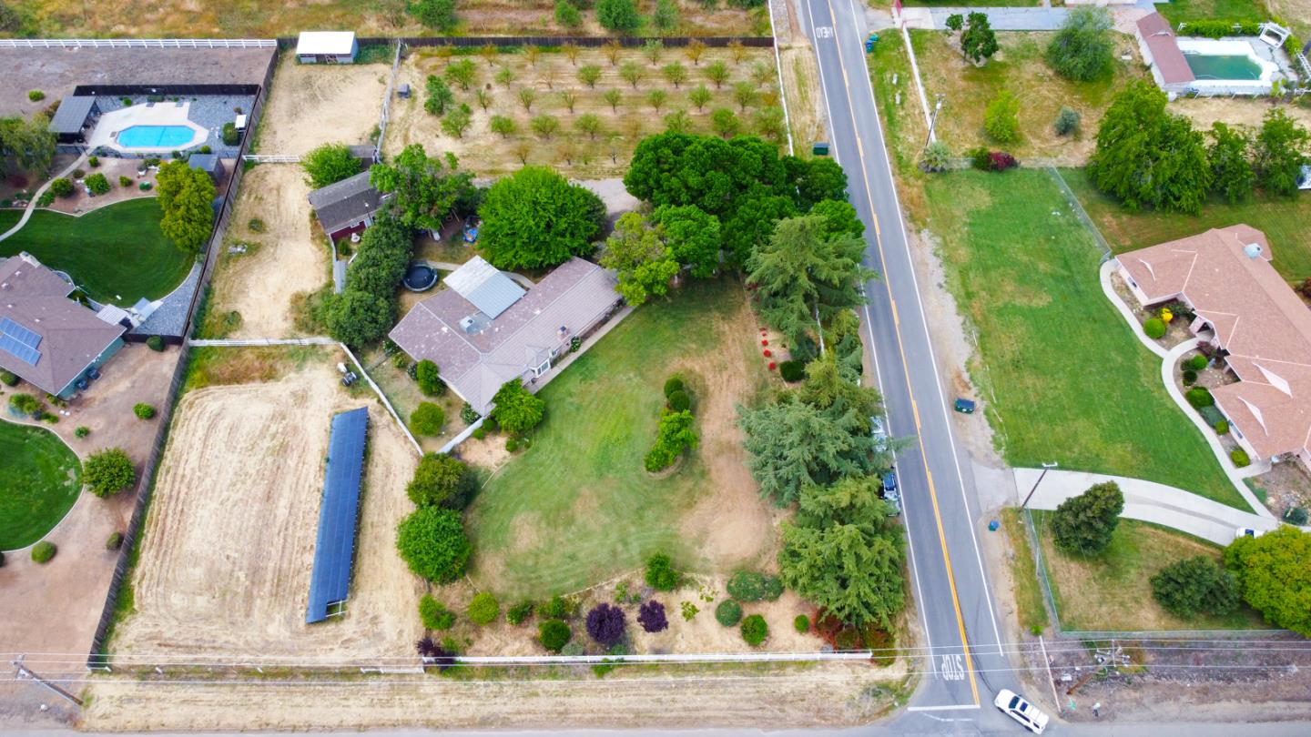 2965 Dunn Road Merced, CA 95340 - Photo 61 of 68 an aerial view of a house