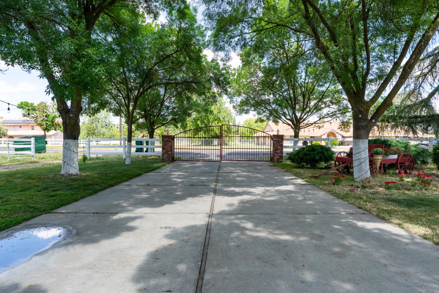 2965 Dunn Road Merced, CA 95340 - Photo 65 of 68 a view of a park with trees and plants