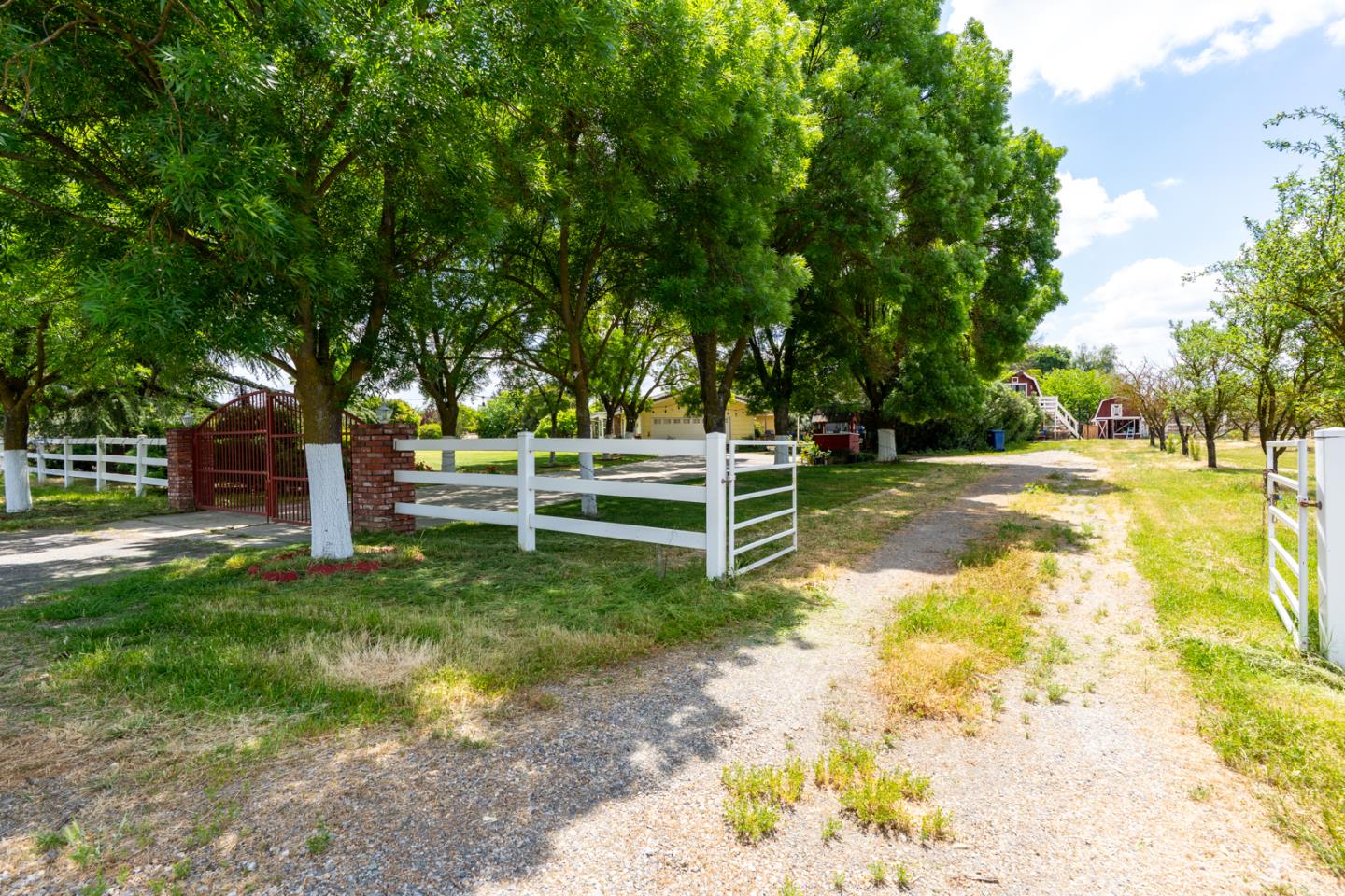 2965 Dunn Road Merced, CA 95340 - Photo 66 of 68 a view of backyard with wooden fence