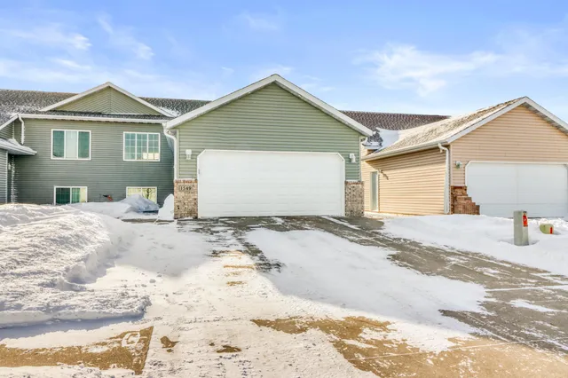 $269,999 | 1549 34th Avenue South, Moorhead, MN 56560