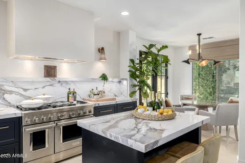 $799,900 | 377 West Desert Broom Drive, Chandler, AZ 85248