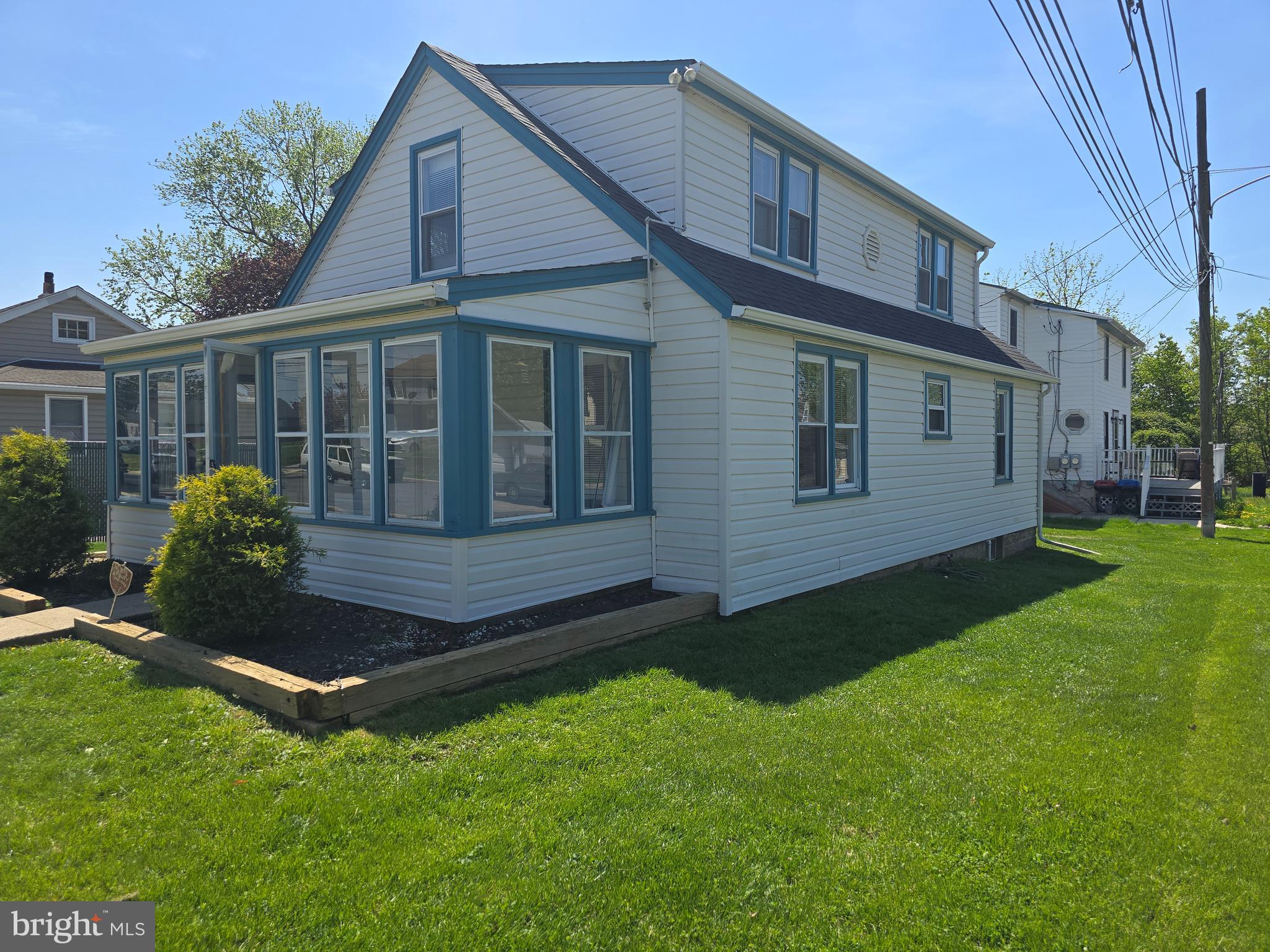 1242 Chestnut Street Marcus Hook, PA 19061 - Photo 1 of 1