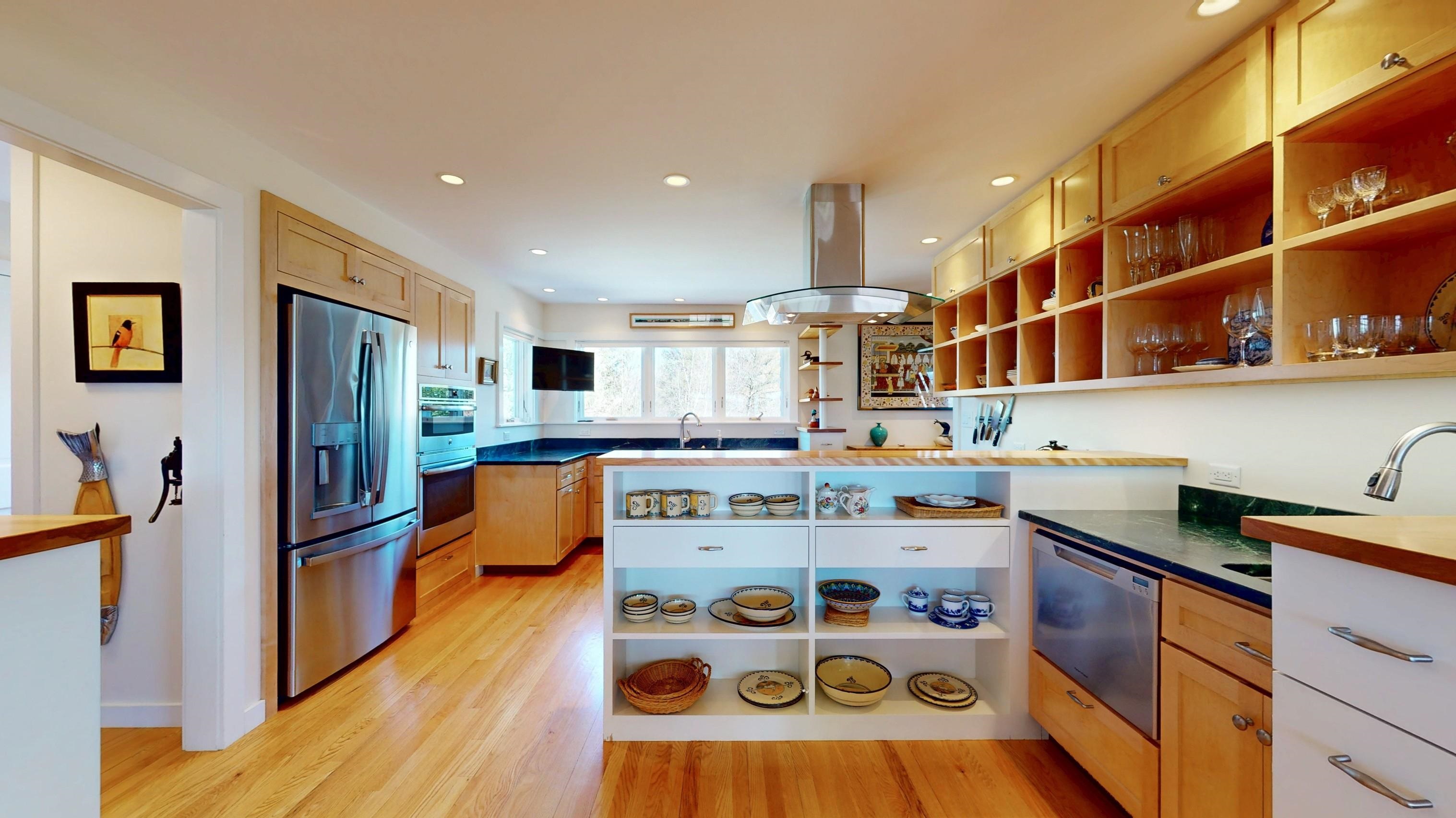 182 Morningside Drive Middlebury, VT 05753 - Photo 17 of 47