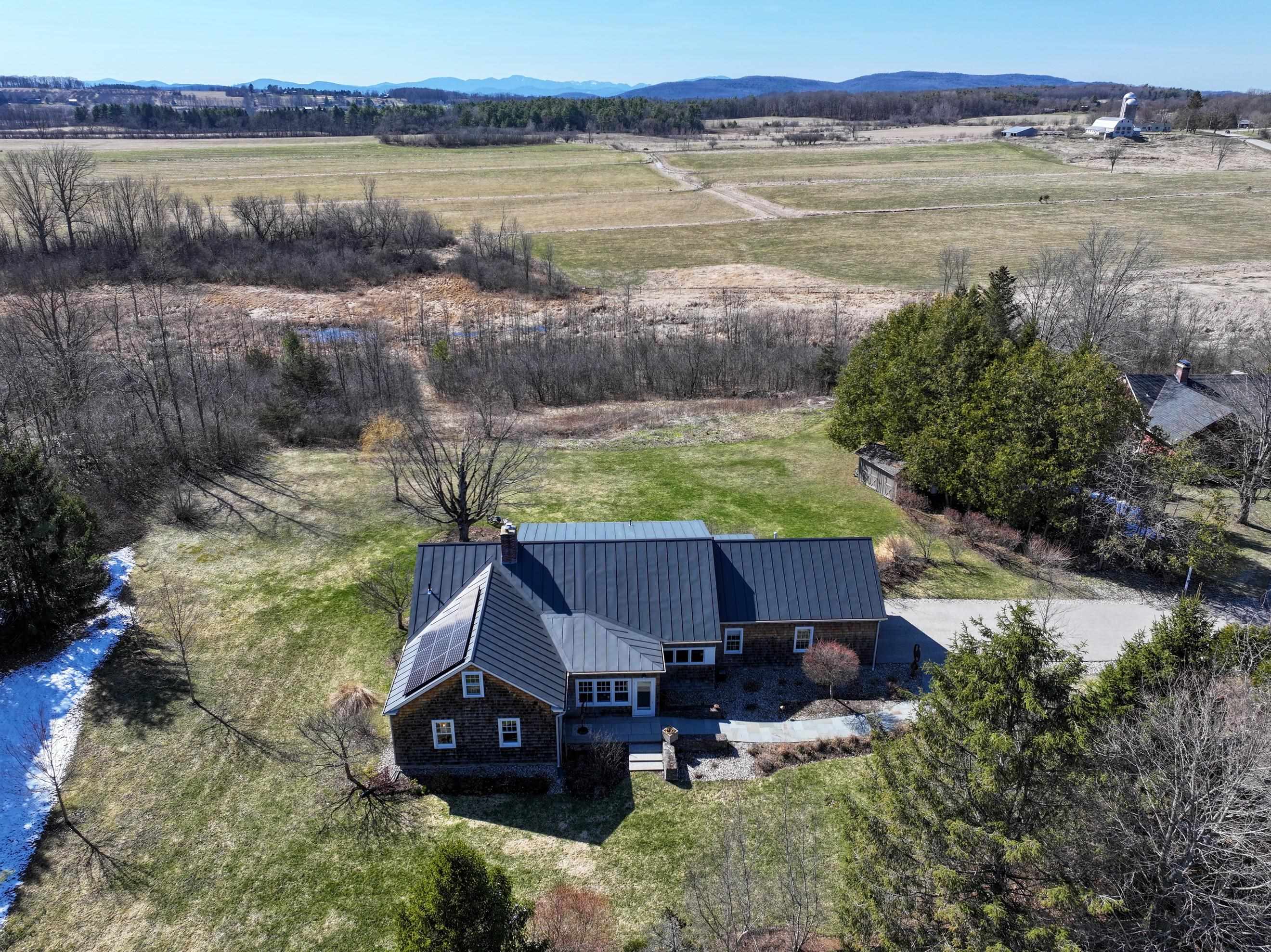 182 Morningside Drive Middlebury, VT 05753 - Photo 9 of 47