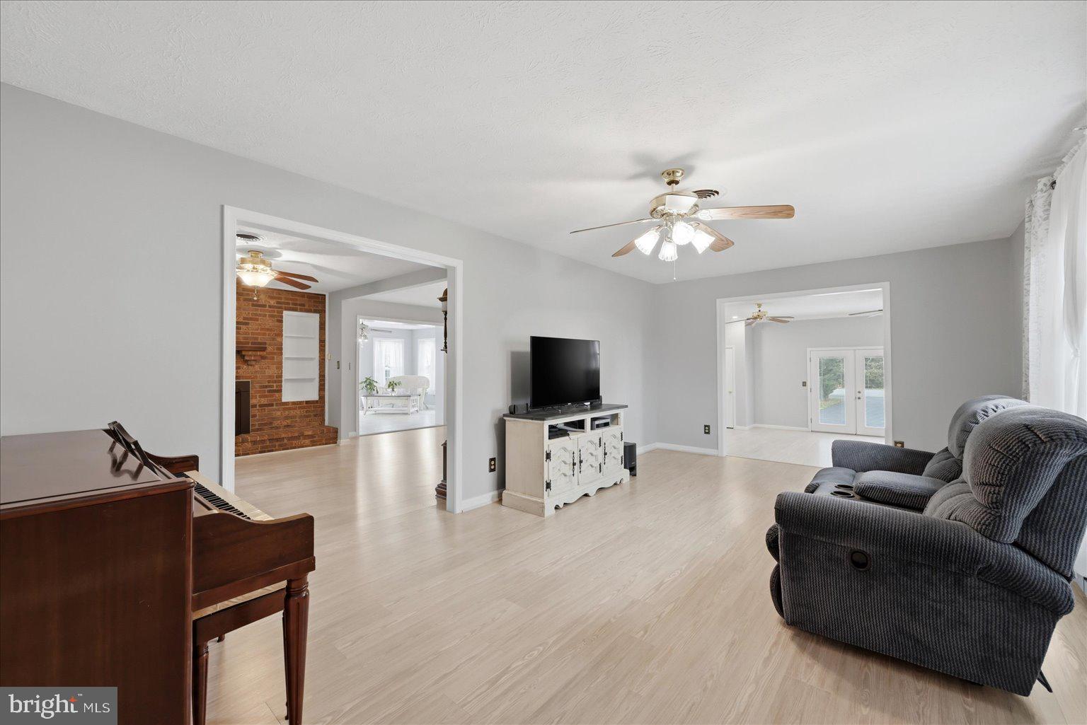 112 Rockbridge Road Stephens City, VA 22655 - Photo 15 of 69