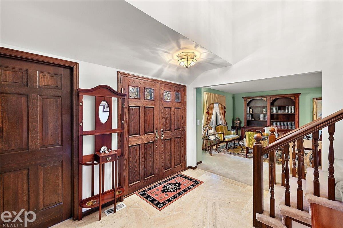 1579 Lomas Verdes Rochester, MI 48306 - Photo 23 of 64 50162073-772e7223-fc16-4fcd-ac52-cd2e22c7abda.JPG