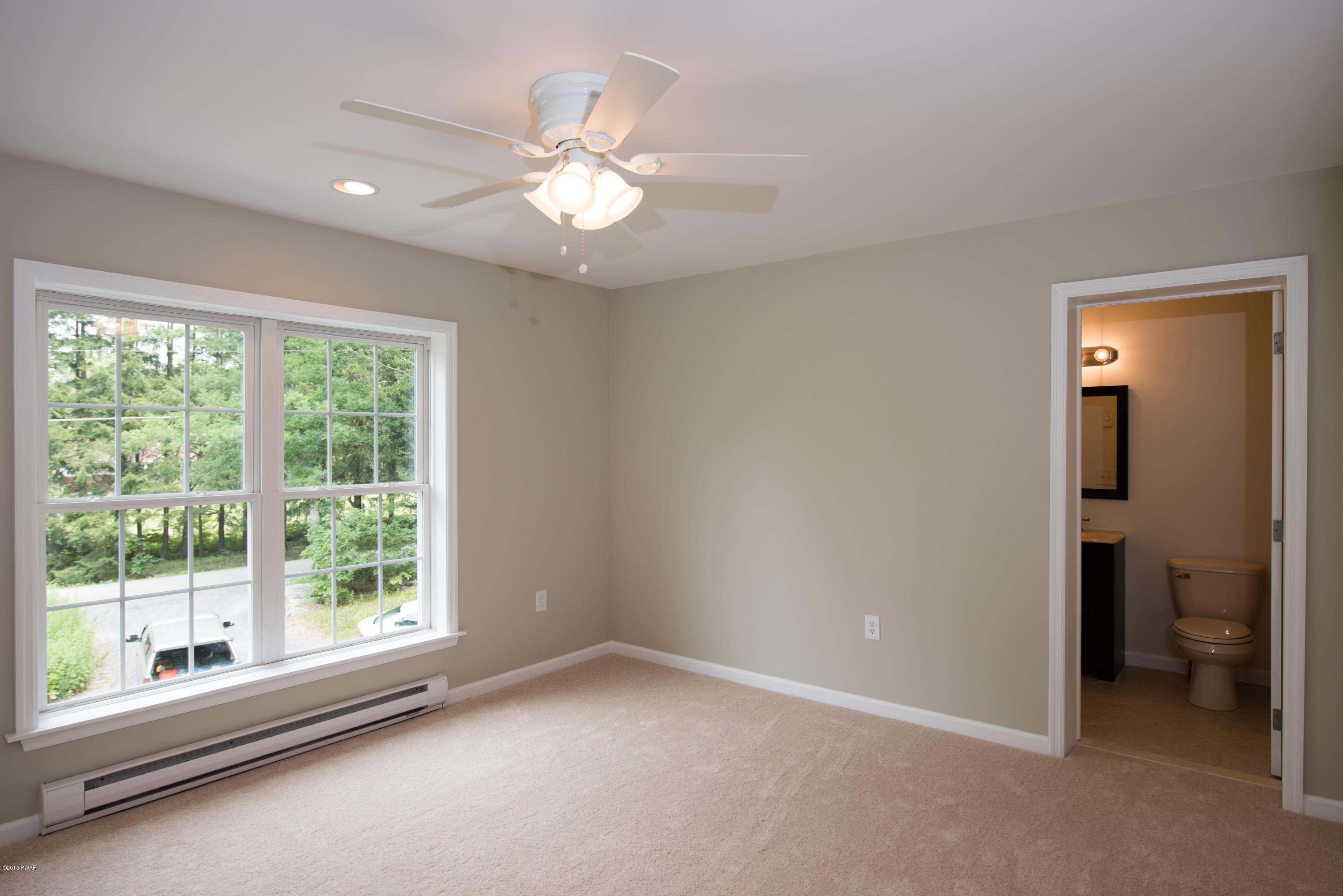 102 Meadow Ridge Acres Road Dingmans Ferry, PA 18328 - Photo 21 of 24 Gallery Image 21