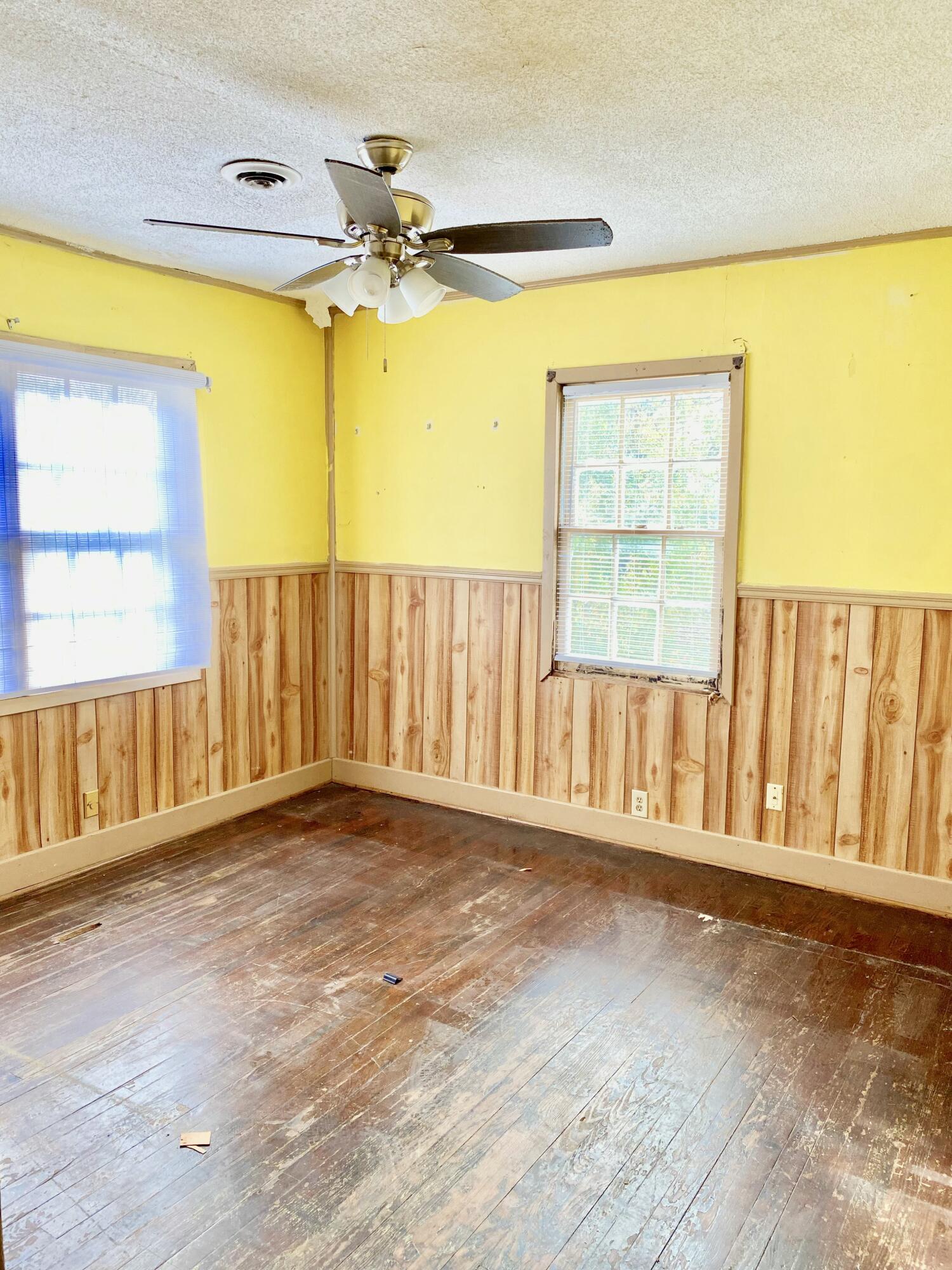 211 West Poplar Street, Unit B Charleston, SC 29403 - Photo 23 of 34 tempImageTQL0wQ