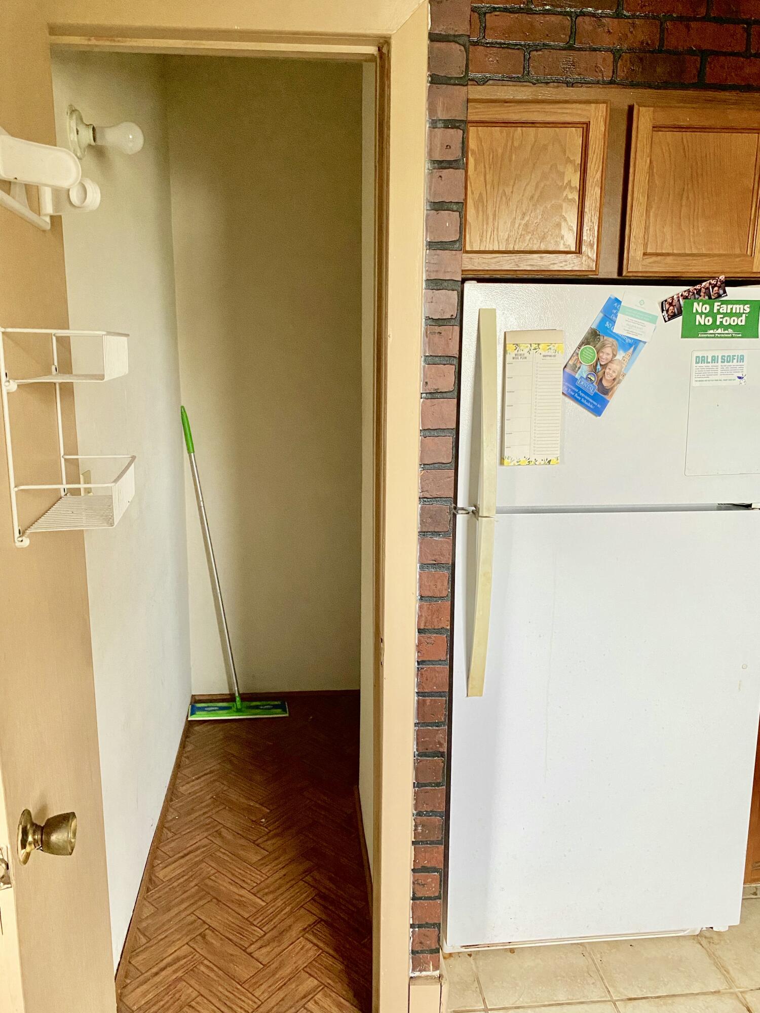 211 West Poplar Street, Unit B Charleston, SC 29403 - Photo 26 of 34 tempImageSc54ek