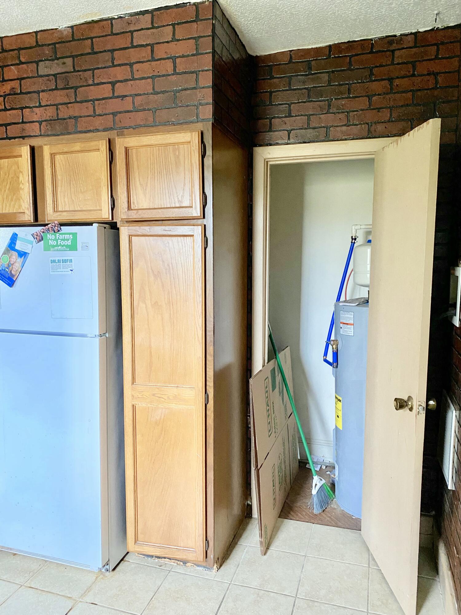 211 West Poplar Street, Unit B Charleston, SC 29403 - Photo 27 of 34 tempImagehZiVqQ