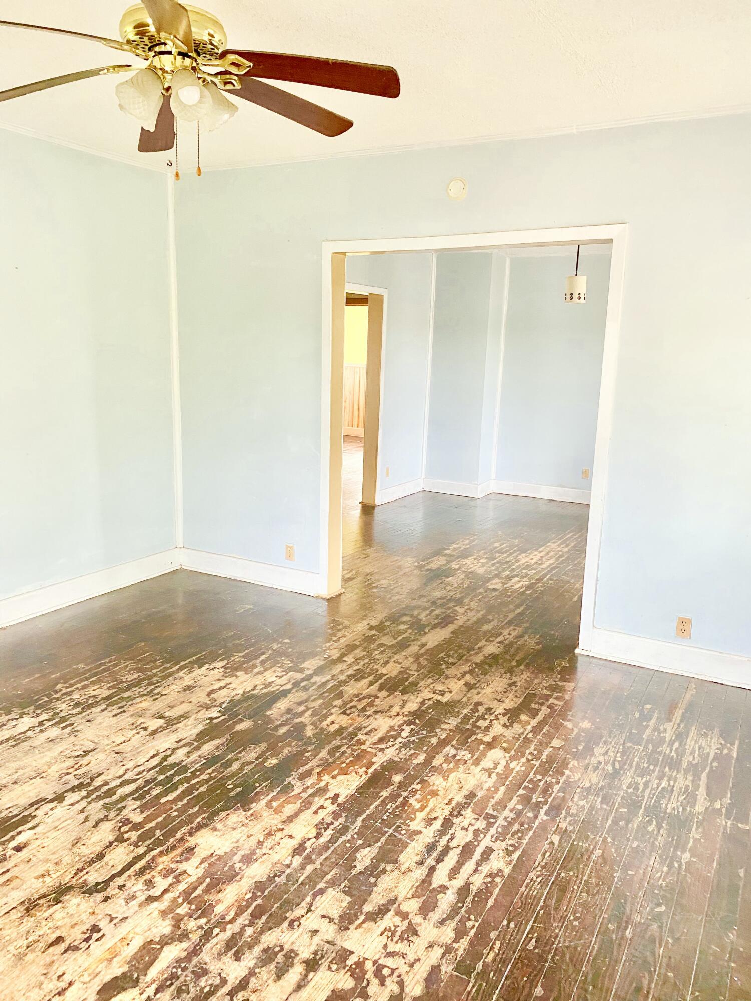 211 West Poplar Street, Unit B Charleston, SC 29403 - Photo 29 of 34 tempImage44kRM0