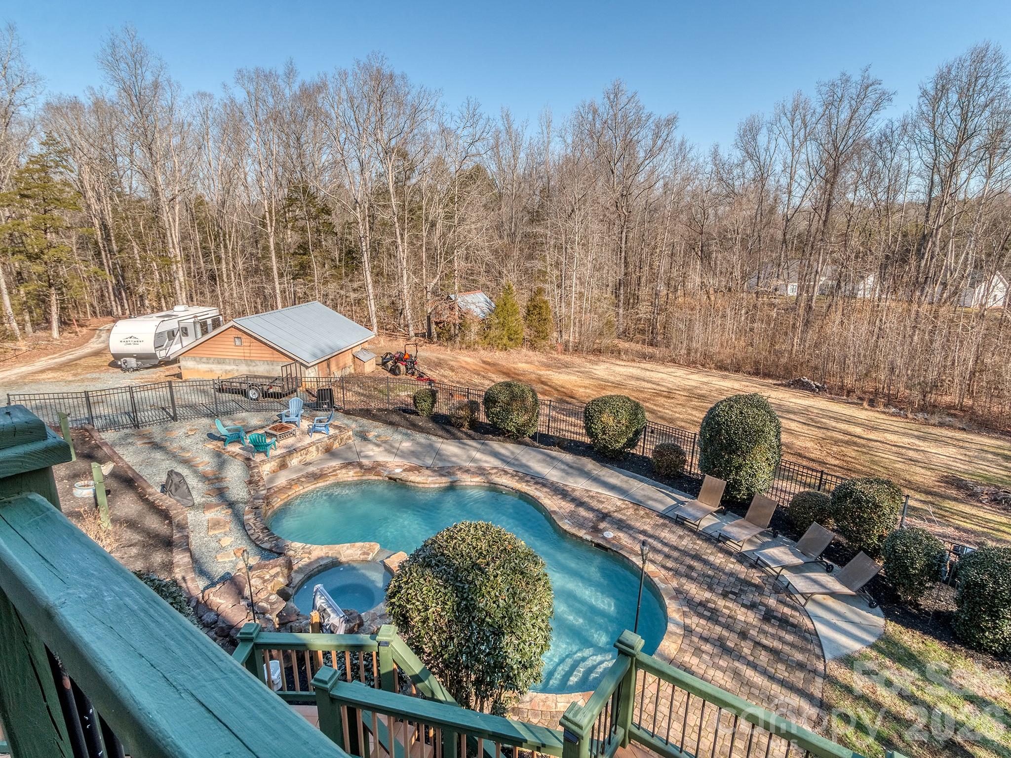 8723 Crestview Road Waxhaw, NC 28173 - Photo 5 of 33 Gallery Image 5