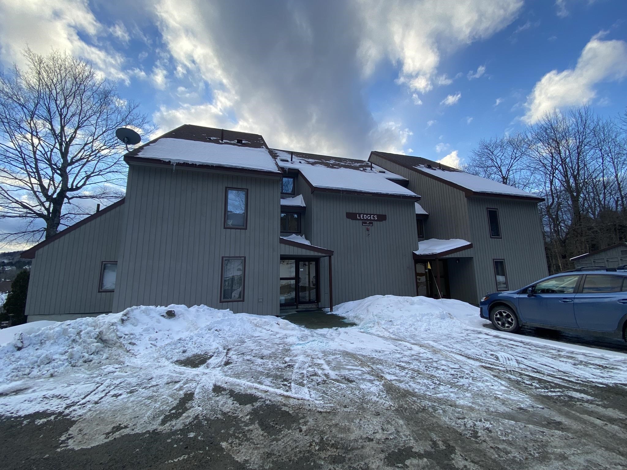17 Snow Tree Lane, Unit LEDGES G West Dover, VT 05356 - Photo 3 of 41