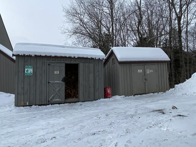 $289,000 | 17 Snow Tree Lane, Unit LEDGES G, West Dover, VT 05356