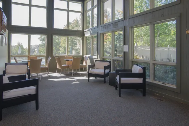 $289,000 | 17 Snow Tree Lane, Unit LEDGES G, West Dover, VT 05356