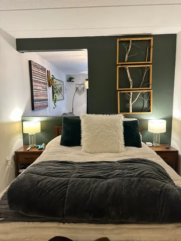 $289,000 | 17 Snow Tree Lane, Unit LEDGES G, West Dover, VT 05356