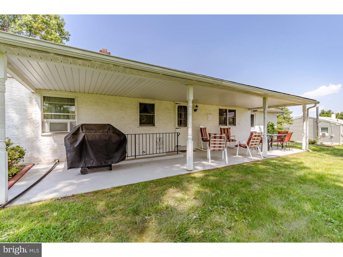 2350 Rhoads Road Pottstown, PA 19464 - Photo 21 of 25 Patio