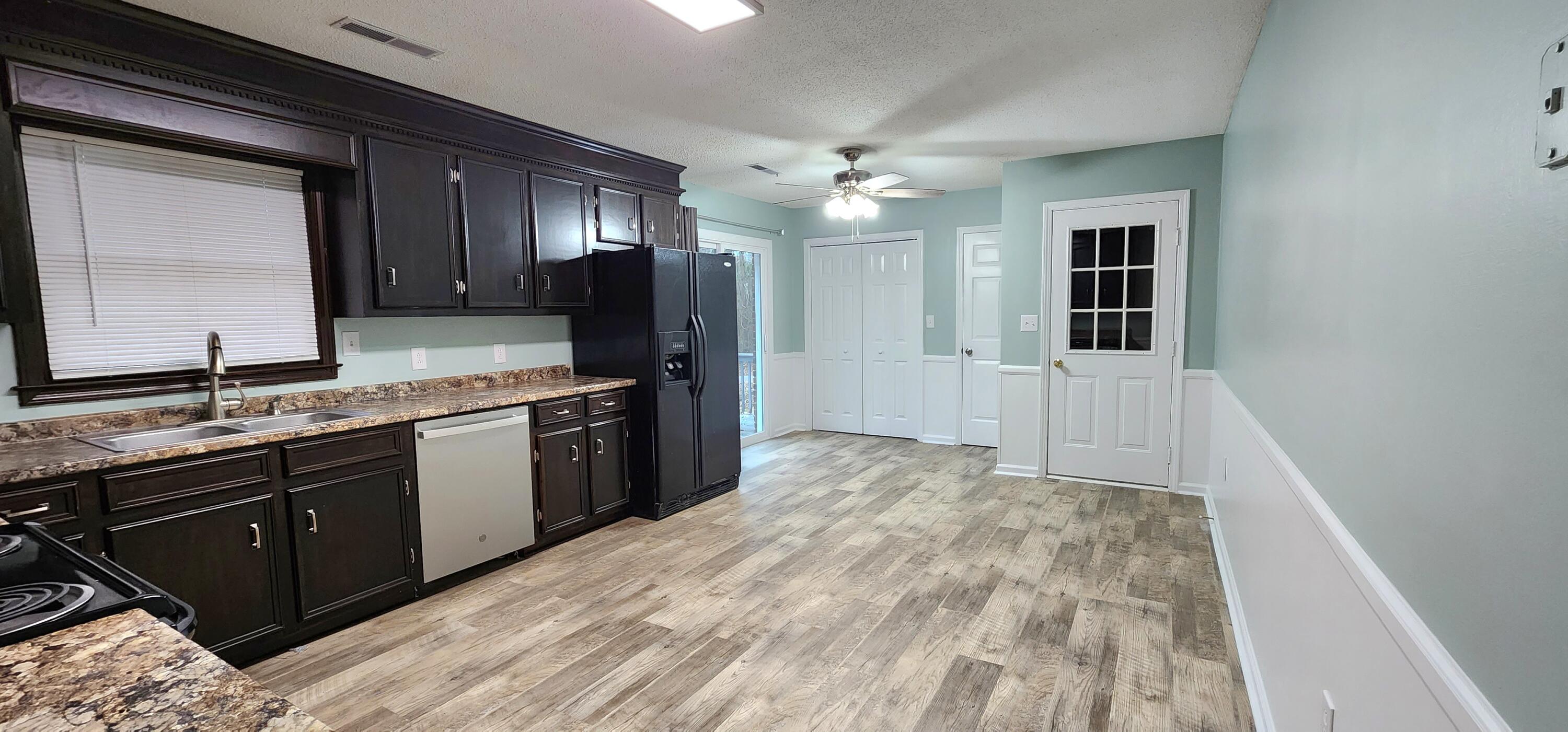 6050 Acton Road Dalzell, SC 29040 - Photo 4 of 13 4