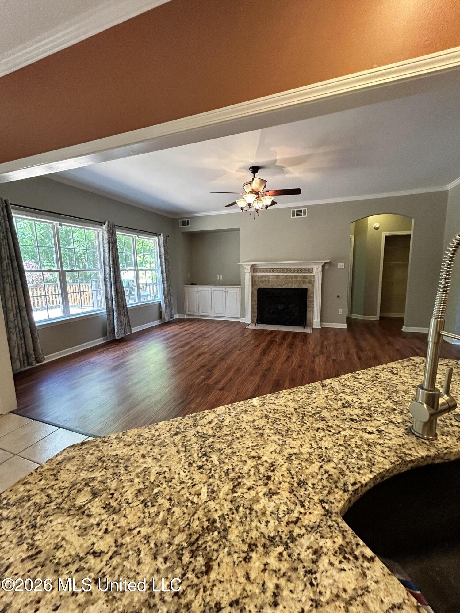 7684 Rigmoore Point North Olive Branch, MS 38654 - Photo 31 of 57 Living room view