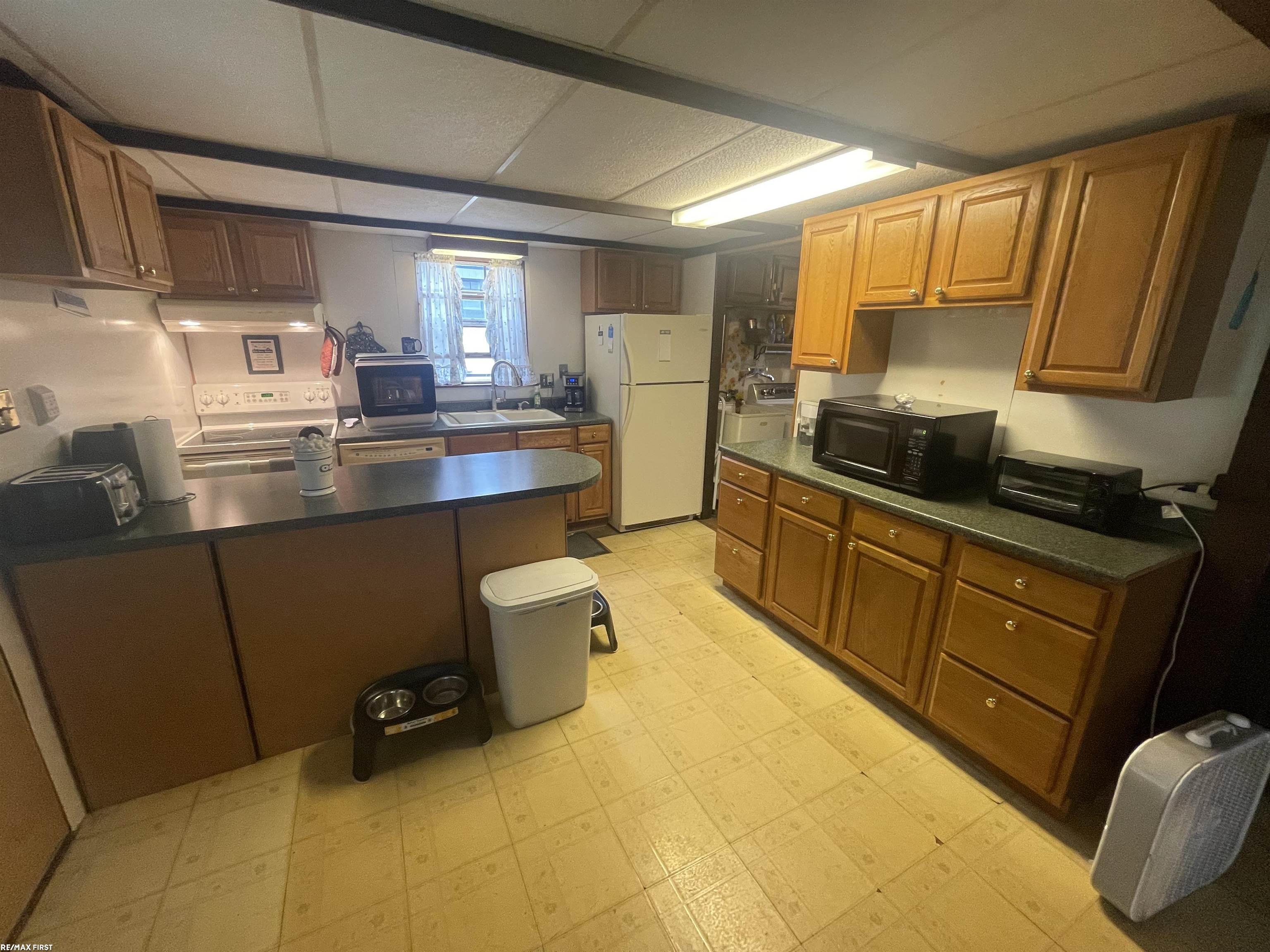 48765 Callens Road Chesterfield, MI 48047 - Photo 10 of 20