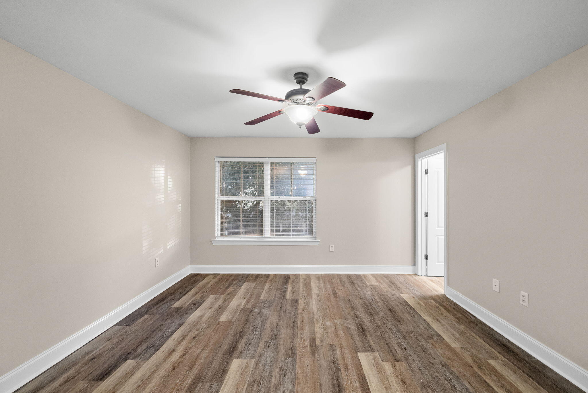 229 Mattie M Kelly Boulevard Destin, FL 32541 - Photo 16 of 31 16-web-or-mls-229 Mattie M Kelly Blvd -1