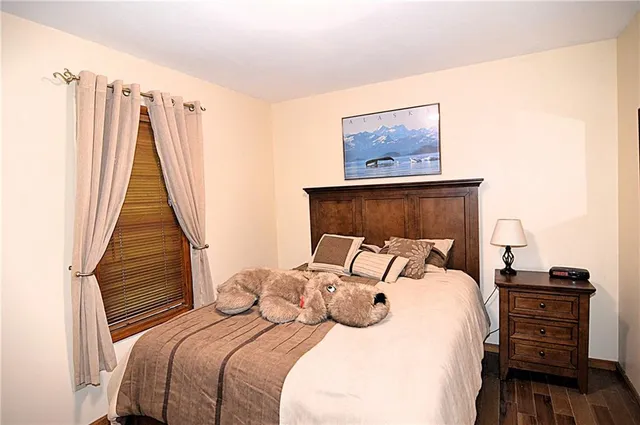 $340,000 | 1138 Northeast Mulberry Street, Lee's Summit, MO 64086