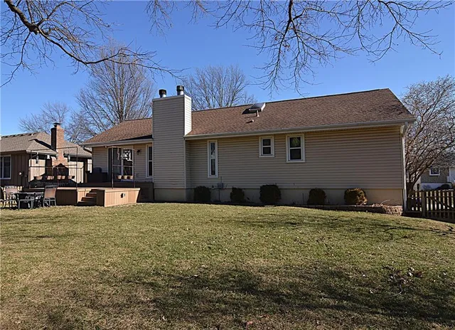 $340,000 | 1138 Northeast Mulberry Street, Lee's Summit, MO 64086