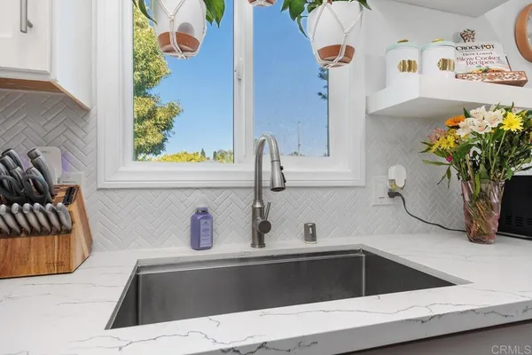 $788,000 | 4969 Stephanie Place, Oceanside, CA 92057