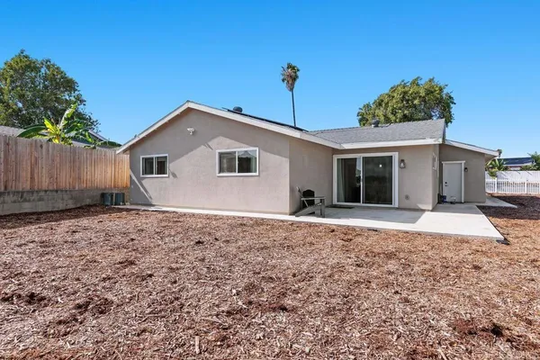 $788,000 | 4969 Stephanie Place, Oceanside, CA 92057