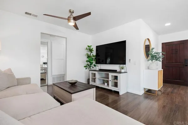 $788,000 | 4969 Stephanie Place, Oceanside, CA 92057