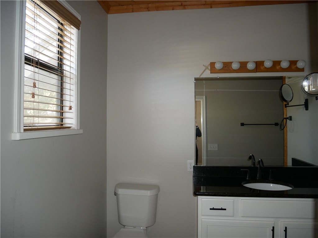 16216 Stewart Road, Unit B Austin, TX 78734 - Photo 12 of 22 Gallery Image 12