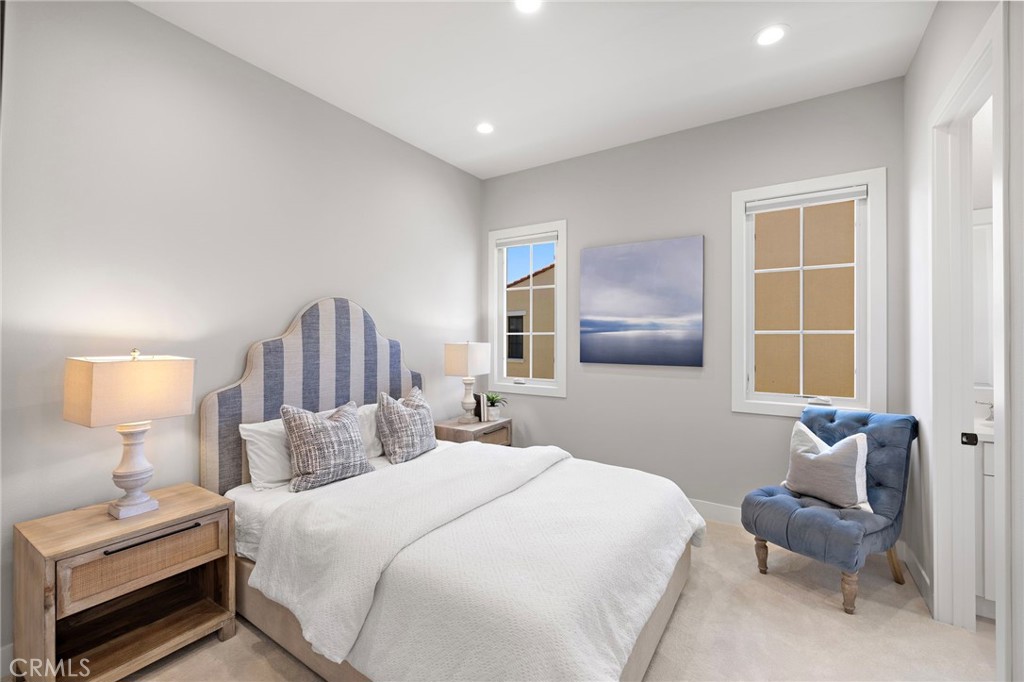 93 Interstellar Irvine, CA 92618 - Photo 35 of 54