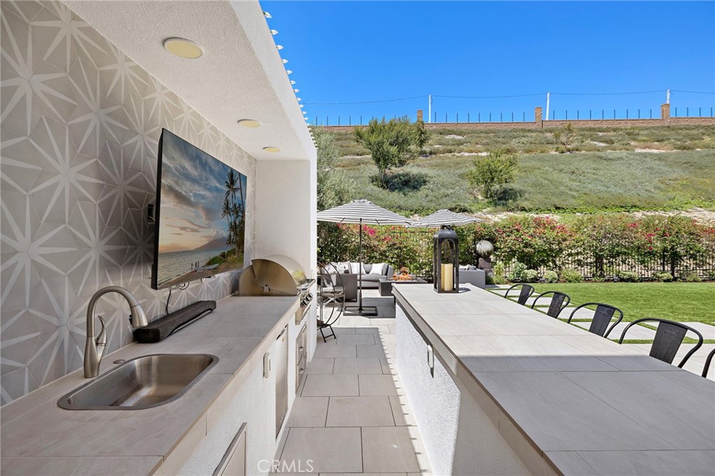 93 Interstellar Irvine, CA 92618 - Photo 46 of 54