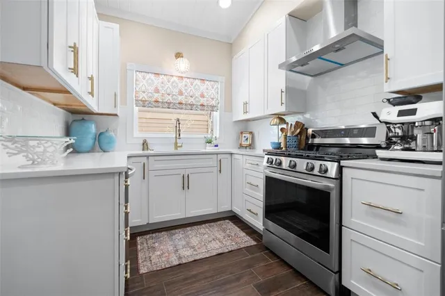 $1,347,000 | 58 Aster Street, Clearwater Beach, FL 33767