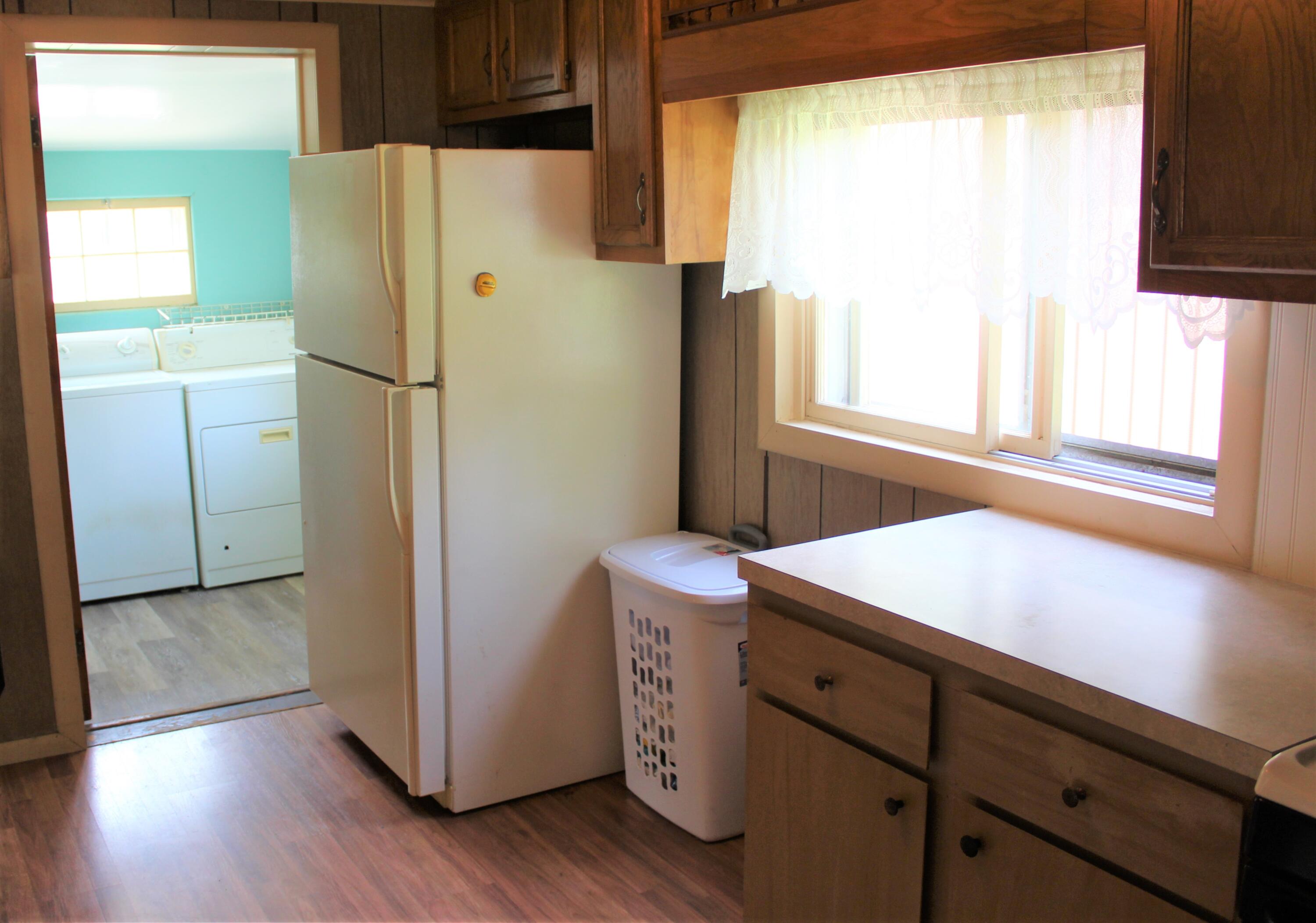 9401 Peck Road Greenville, MI 48838 - Photo 8 of 26 Refrigerator included