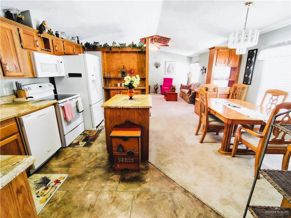 2235 Hidalgo Street Mercedes, TX 78570 - Photo 9 of 24 Kitchen/Dining