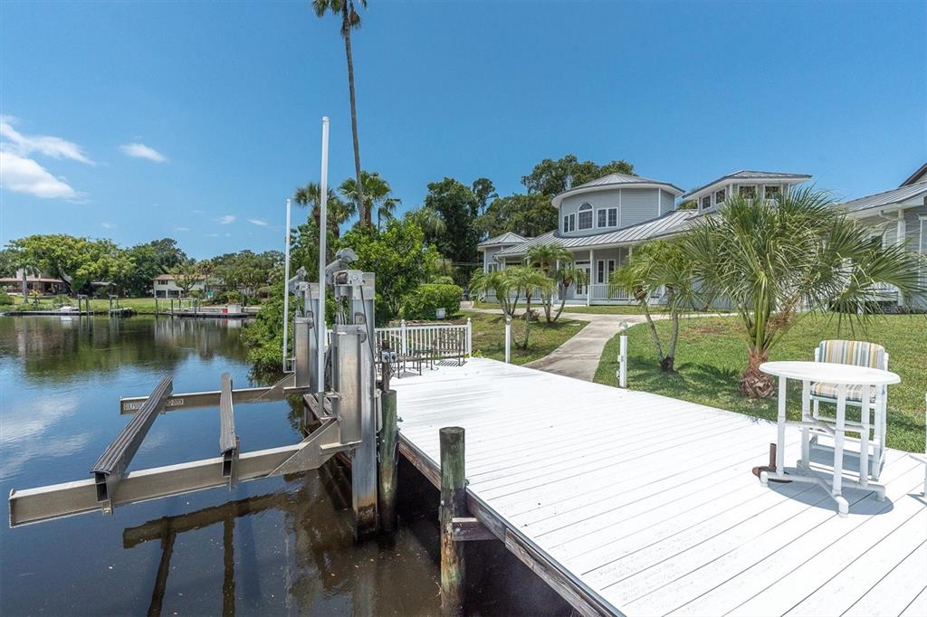 5617 Palmetto Road New Port Richey, FL 34652 - Photo 36 of 48