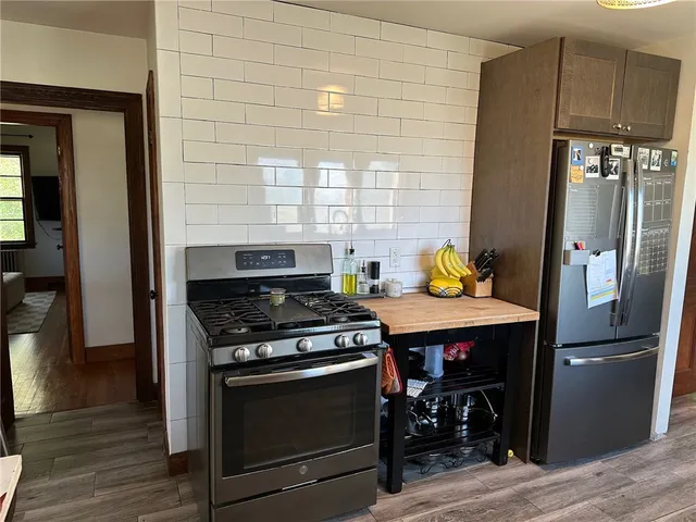 $2,950 | 749 West Main Road, Portsmouth, RI 02871