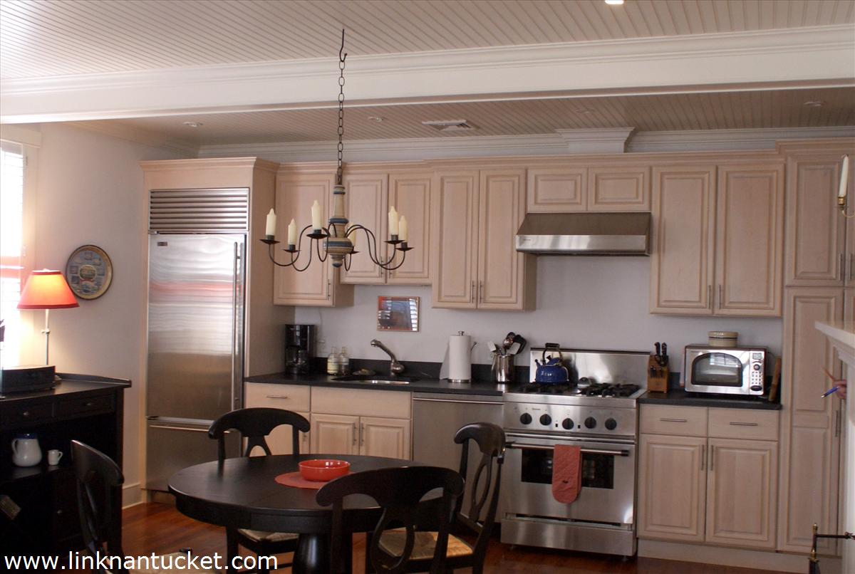 23 West Chester Street, Unit D Nantucket, MA 02554 - Photo 3 of 13