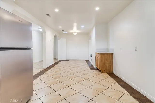 a view of a livingroom with a dishwasher