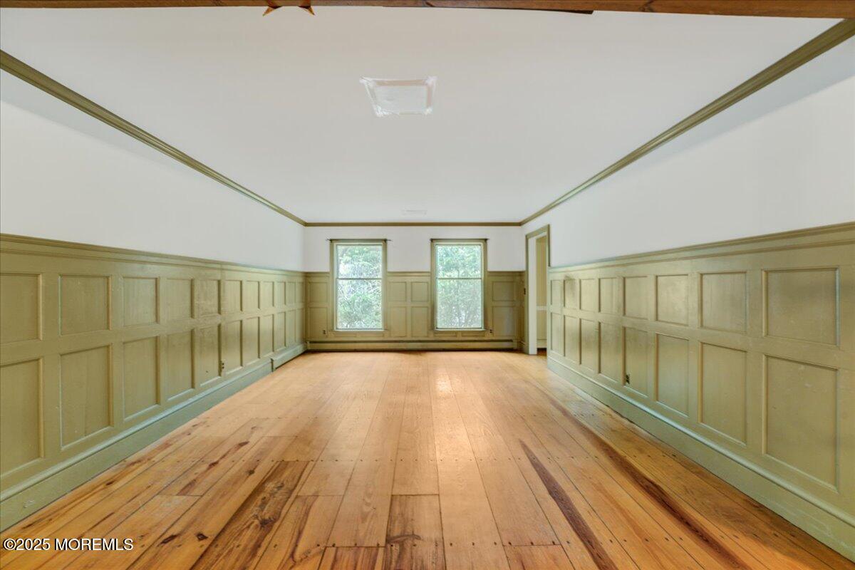 1545 Harbor Road Manasquan, NJ 08736 - Photo 4 of 38 05-Living Room