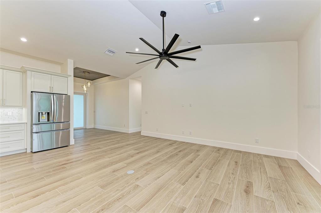 6100 Riverside Drive Punta Gorda, FL 33982 - Photo 11 of 65