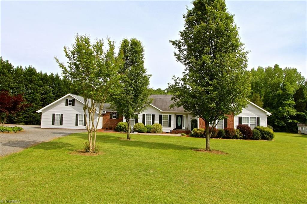 115 Reece Way Advance, NC 27006 - Photo 2 of 30 Gallery Image 2