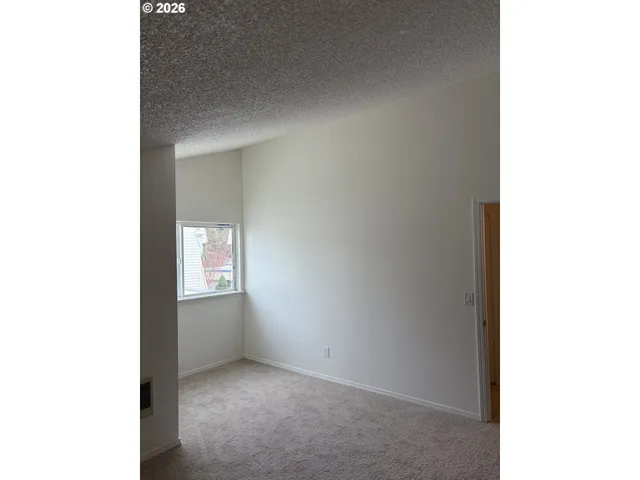 $249,999 | 732 Southeast Rene Avenue, Gresham, OR 97080