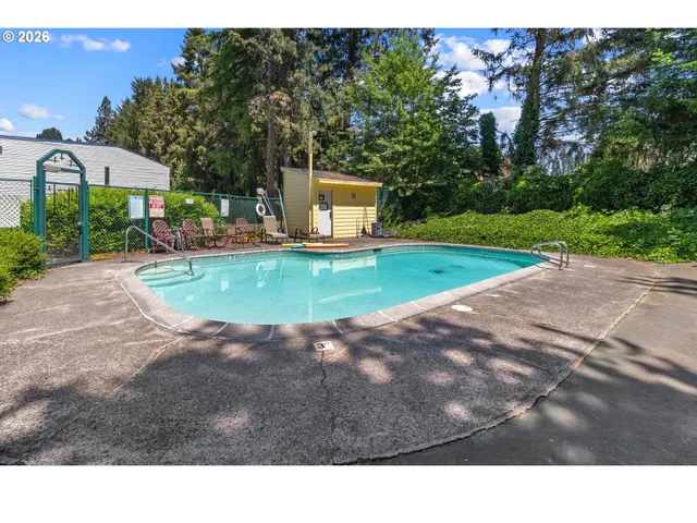 $249,999 | 732 Southeast Rene Avenue, Gresham, OR 97080